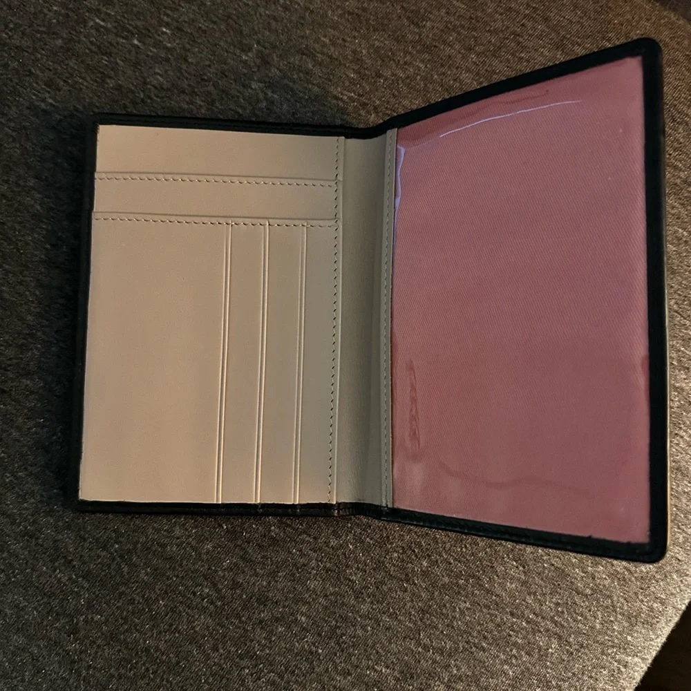 Radley London Black Passport Holder - Picture 2 of 3